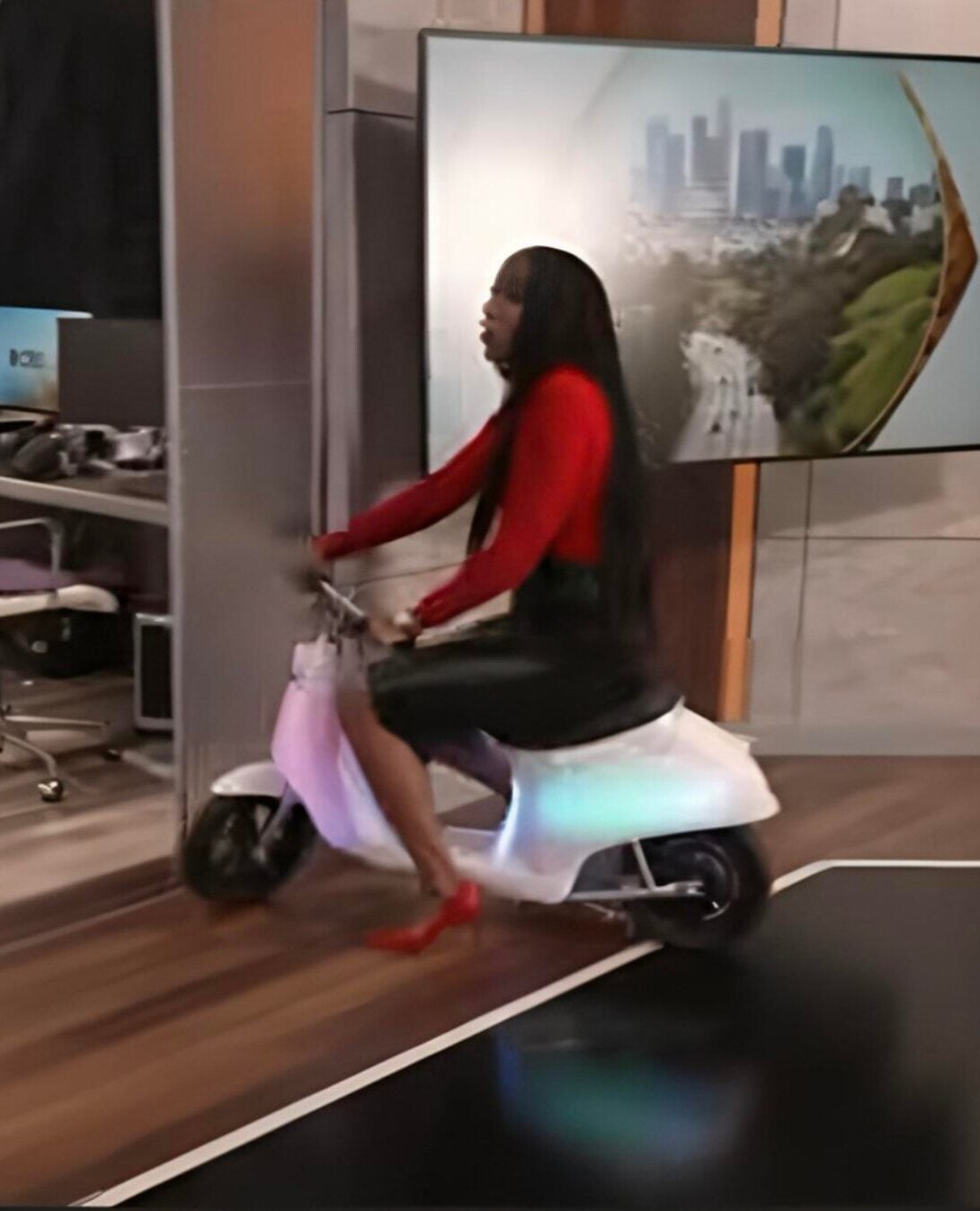 sheba turk scooter video